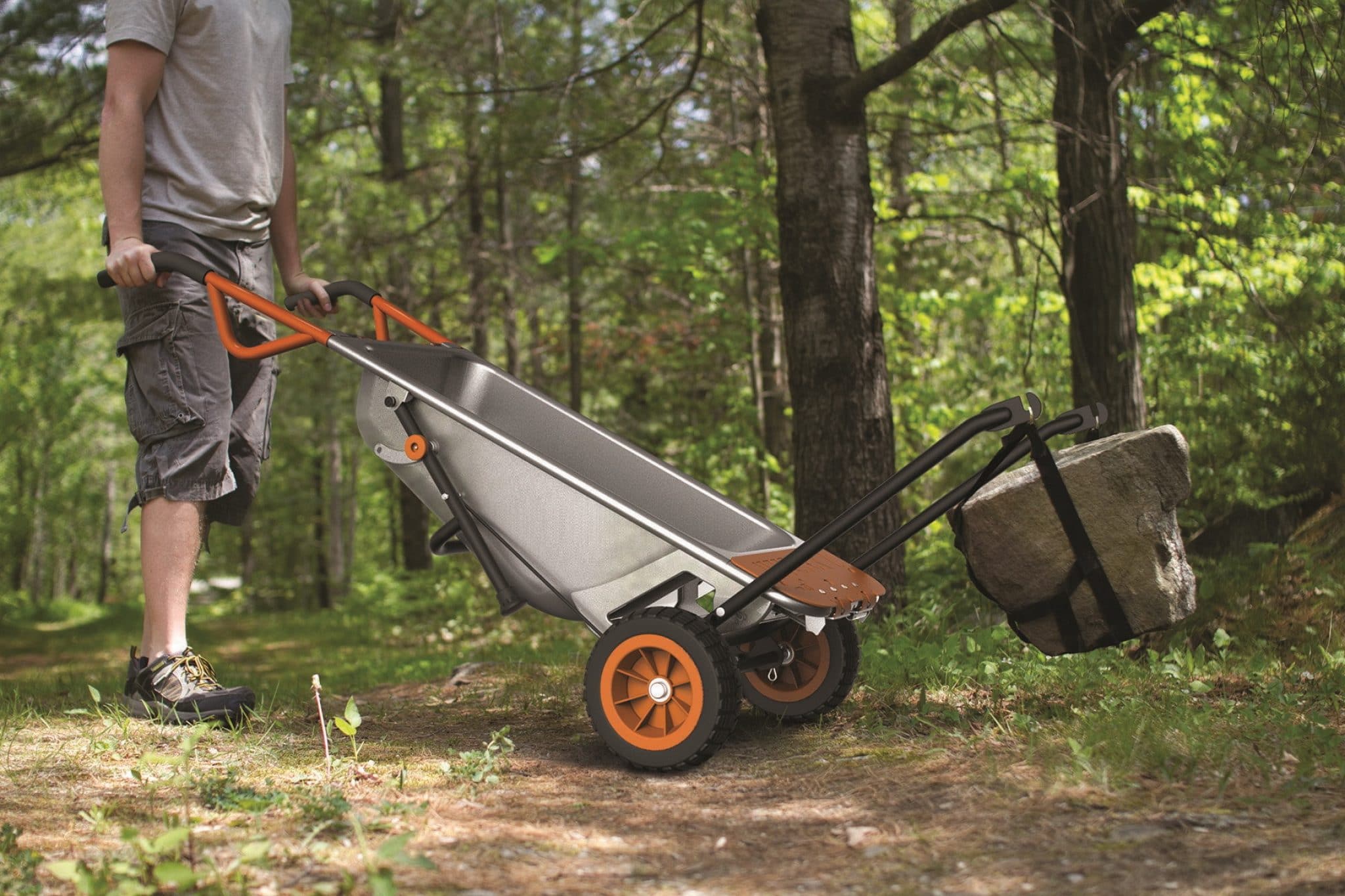 6 Best Wheelbarrows for Concrete Reviewed (Winter 2024)